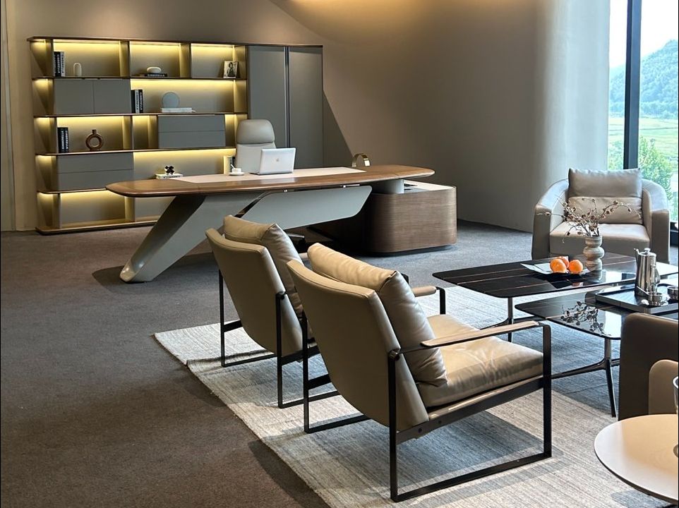 系统化美学 现代轻奢老板桌如何重塑办公室格调